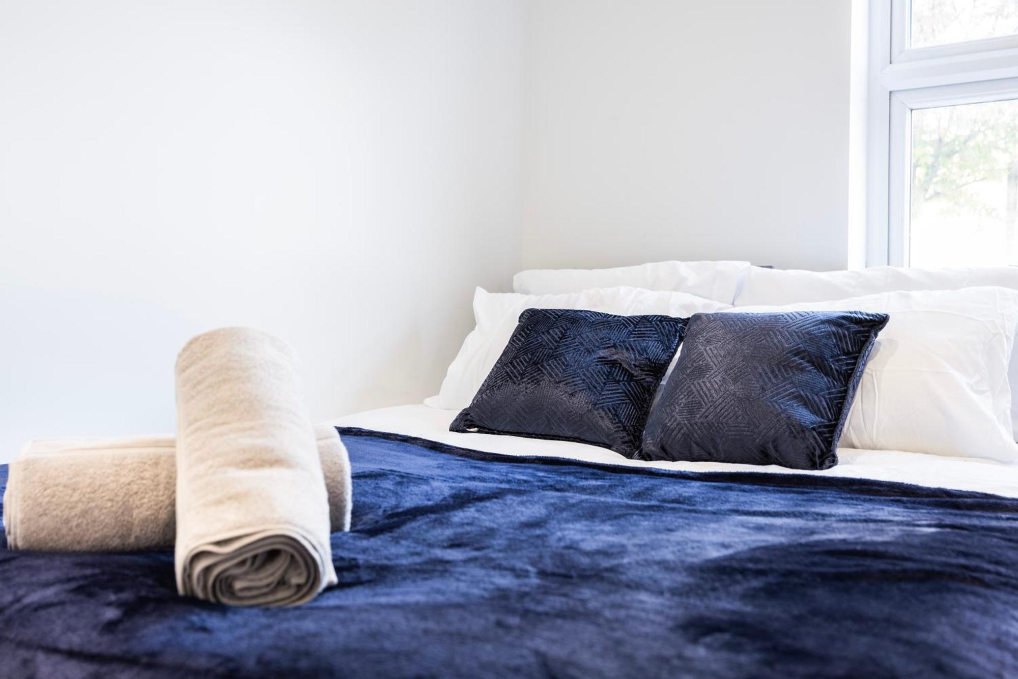 Modern 3 Bedroom With Ensuite Apartamento