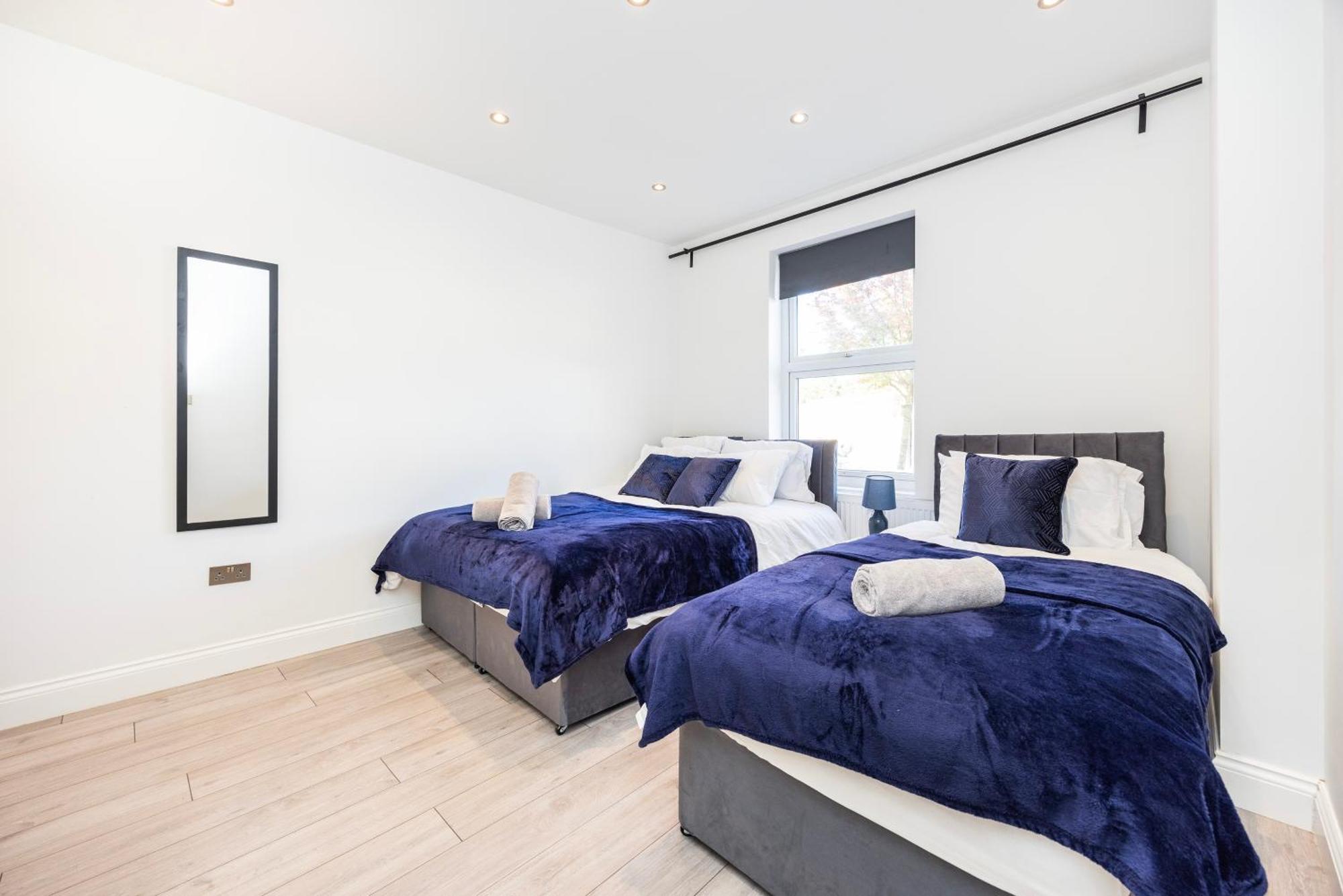 Modern 3 Bedroom With Ensuite * Londres