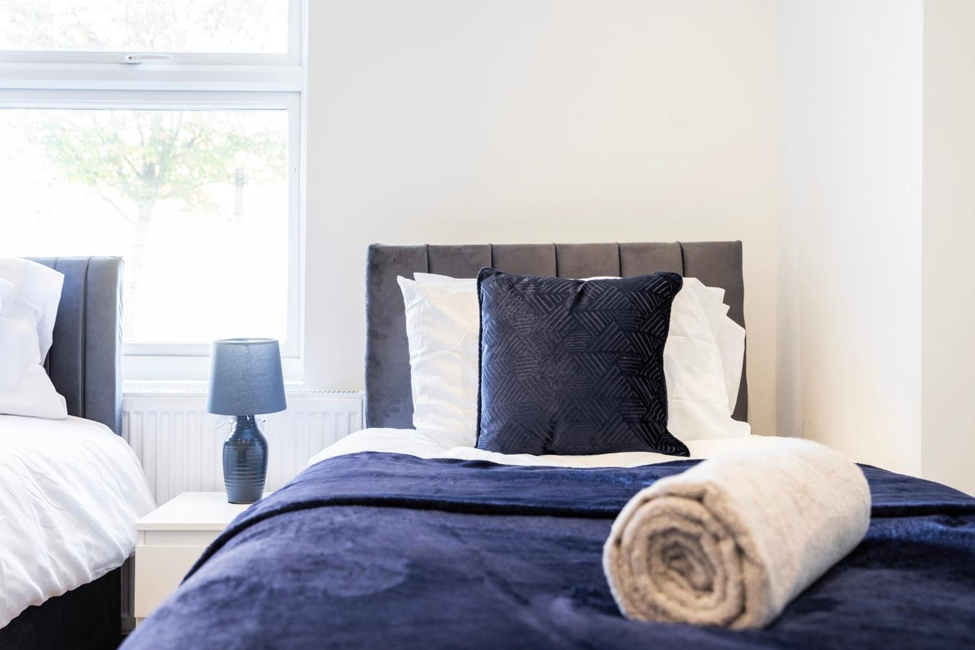 Modern 3 Bedroom With Ensuite Apartamento *